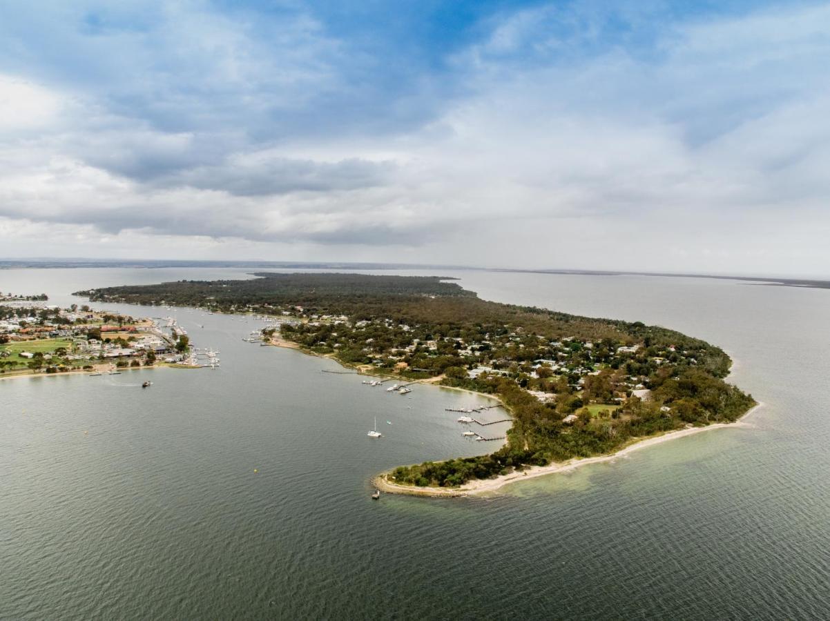 Swan Cove Beachfront Raymond Island Εξωτερικό φωτογραφία